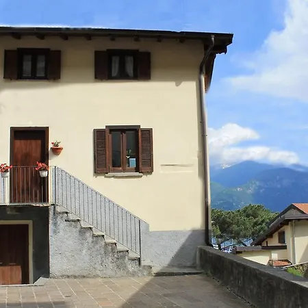 Apartment La Piazzetta